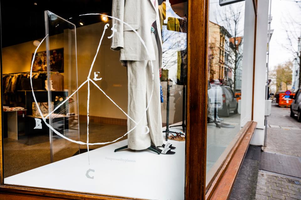 Impressed by Plantin: Plantin in de etalage