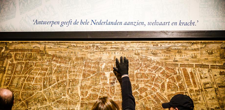 Verhuis van Antverpia naar Museum Plantin-Moretus Verhuis van Antverpia naar Museum Plantin-Moretus