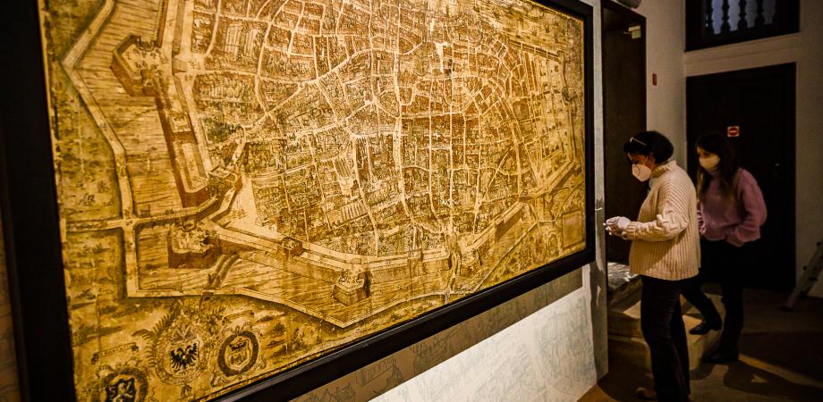 Verhuis van Antverpia naar Museum Plantin-Moretus Verhuis van Antverpia naar Museum Plantin-Moretus